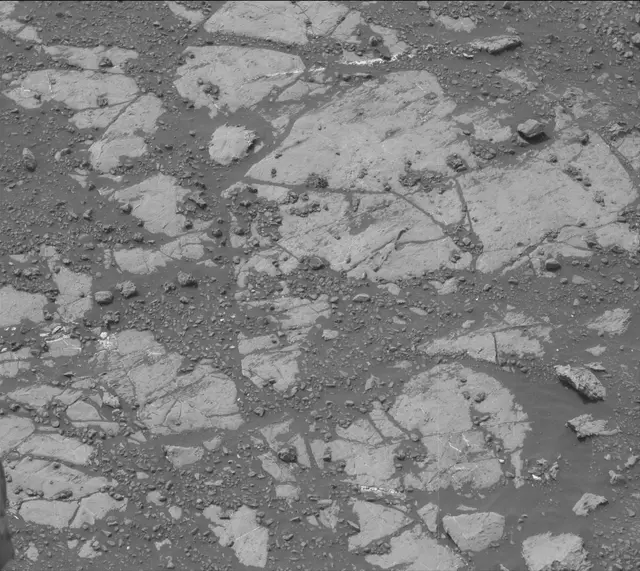 Sol 2166: Mast Camera (Mastcam)
