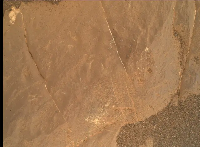 Sol 2166: Mars Hand Lens Imager (MAHLI)