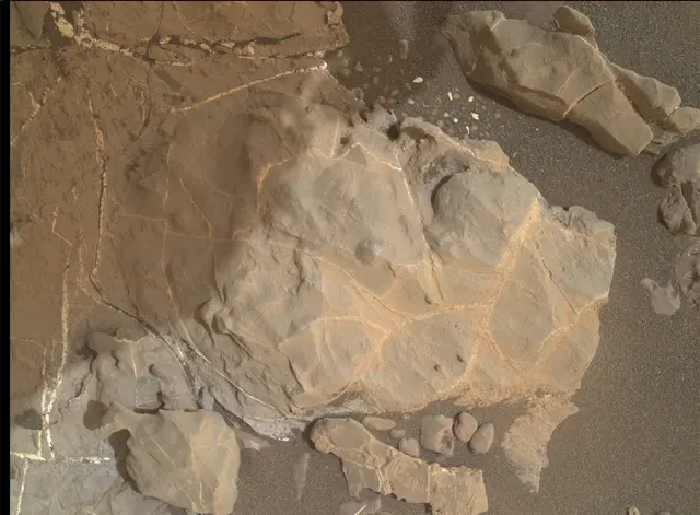 Sol 2166: Mars Hand Lens Imager (MAHLI)