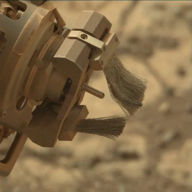 Sol 2168: Mast Camera (Mastcam)