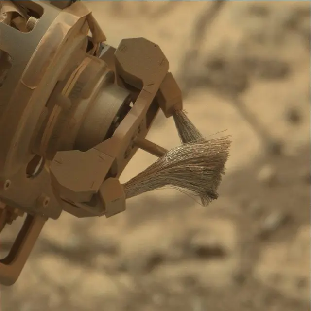 Sol 2168: Mast Camera (Mastcam)