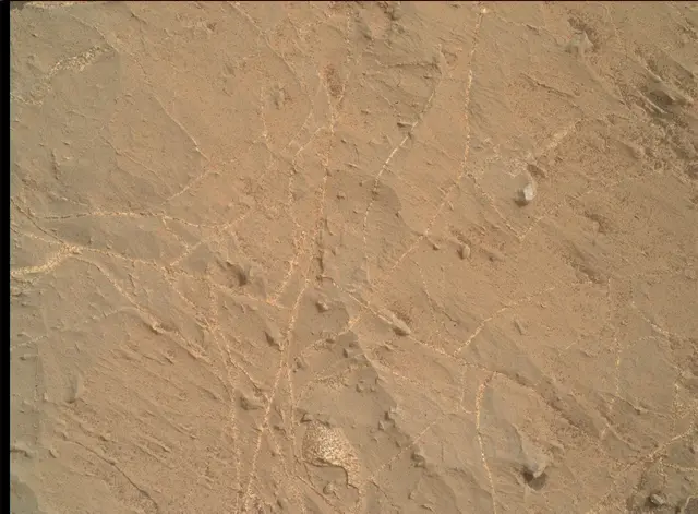 Sol 2168: Mars Hand Lens Imager (MAHLI)