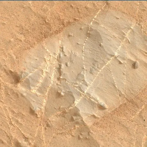 Sol 2168: Mars Hand Lens Imager (MAHLI)