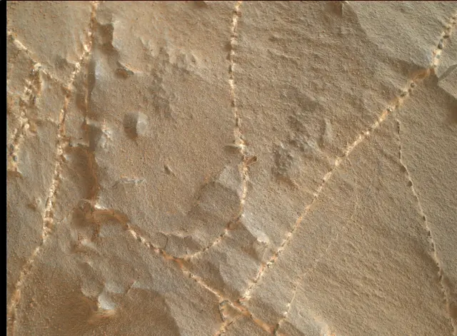 Sol 2168: Mars Hand Lens Imager (MAHLI)