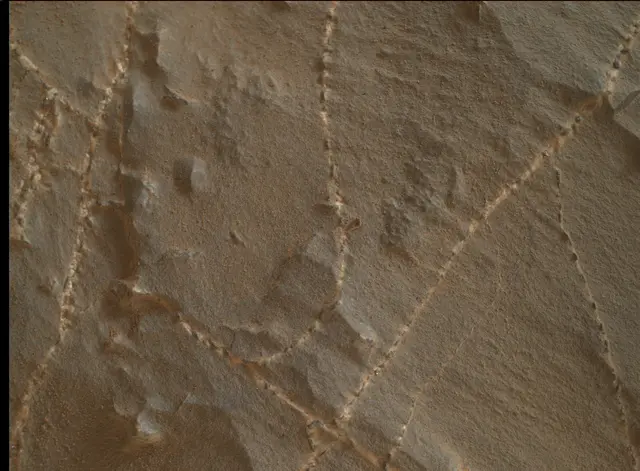 Sol 2168: Mars Hand Lens Imager (MAHLI)