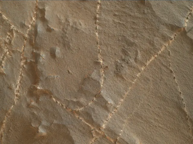 Sol 2168: Mars Hand Lens Imager (MAHLI)