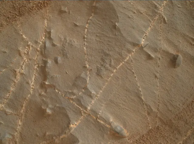 Sol 2168: Mars Hand Lens Imager (MAHLI)