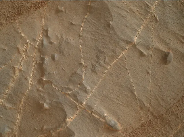 Sol 2168: Mars Hand Lens Imager (MAHLI)