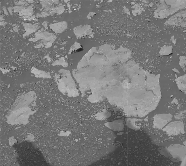 Sol 2169: Mast Camera (Mastcam)