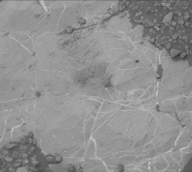 Sol 2169: Mast Camera (Mastcam)