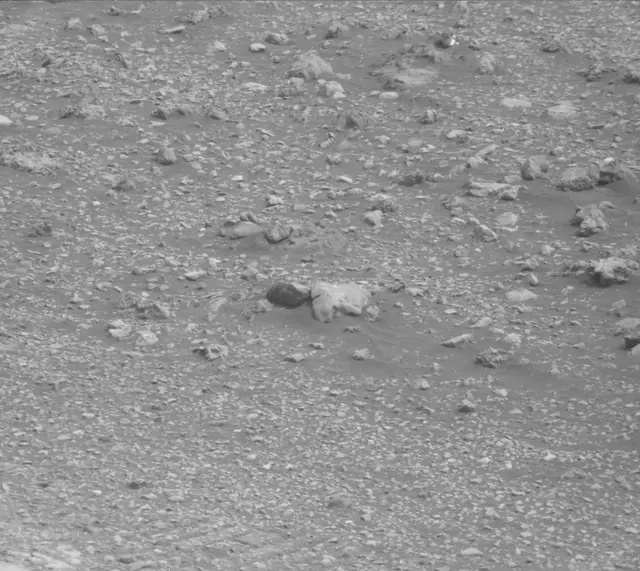 Sol 2169: Mast Camera (Mastcam)