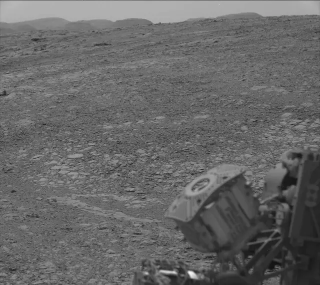 Sol 2171: Mast Camera (Mastcam)