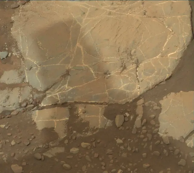 Sol 2171: Mast Camera (Mastcam)