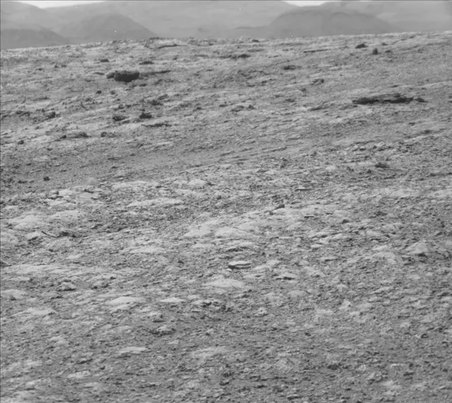 Sol 2171: Mast Camera (Mastcam)