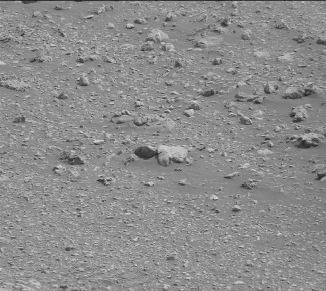 Sol 2172: Mast Camera (Mastcam)