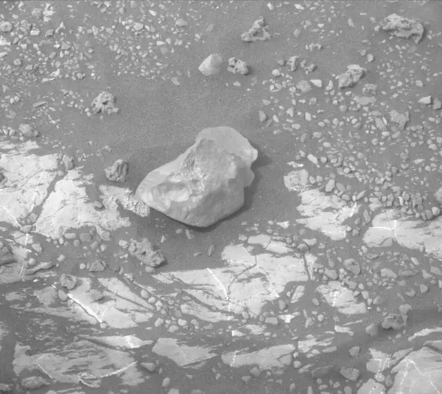 Sol 2173: Mast Camera (Mastcam)