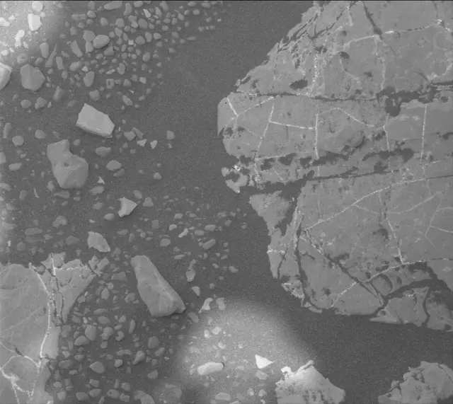 Sol 2211: Mast Camera (Mastcam)