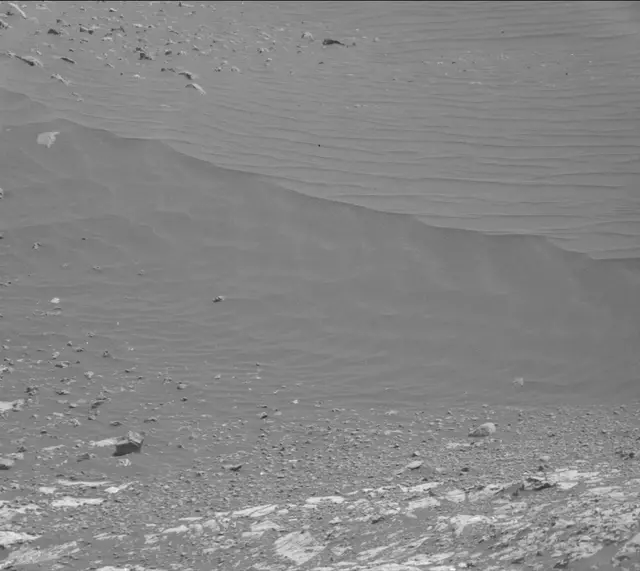 Sol 2211: Mast Camera (Mastcam)