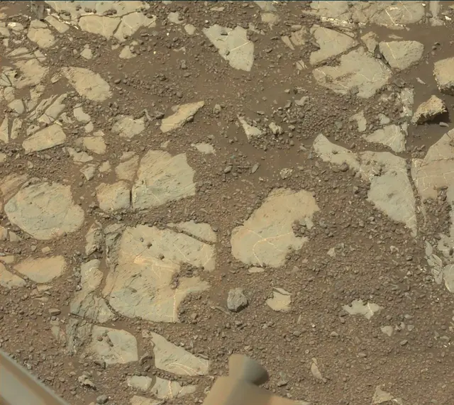 Sol 2214: Mast Camera (Mastcam)