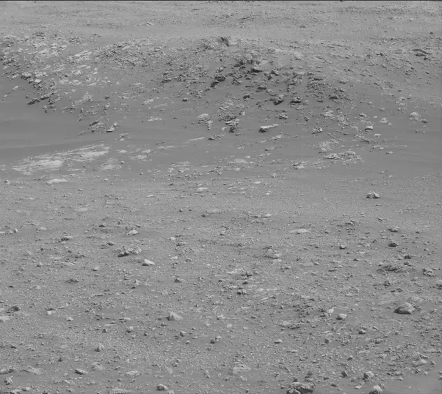 Sol 2216: Mast Camera (Mastcam)