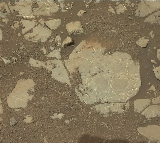 Sol 2217: Mast Camera (Mastcam)