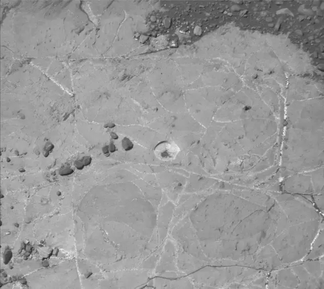 Sol 2217: Mast Camera (Mastcam)