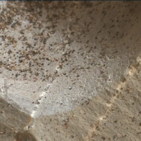 Sol 2217: Mars Hand Lens Imager (MAHLI)