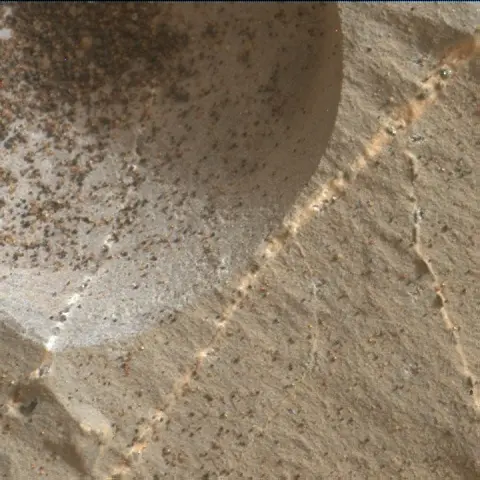 Sol 2217: Mars Hand Lens Imager (MAHLI)
