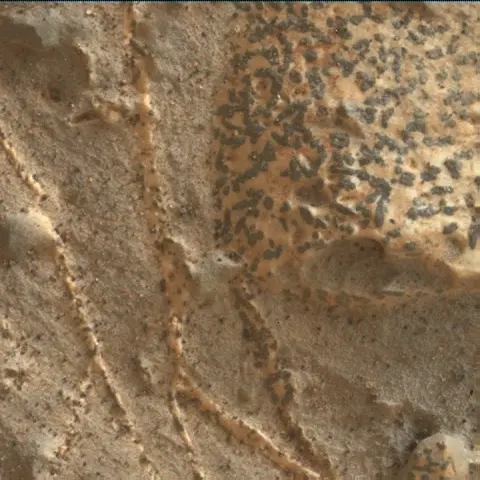 Sol 2217: Mars Hand Lens Imager (MAHLI)