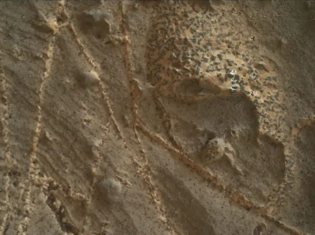 Sol 2217: Mars Hand Lens Imager (MAHLI)
