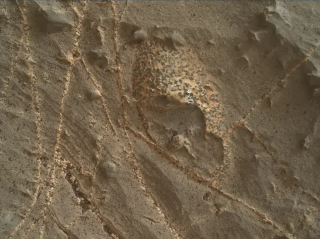 Sol 2217: Mars Hand Lens Imager (MAHLI)