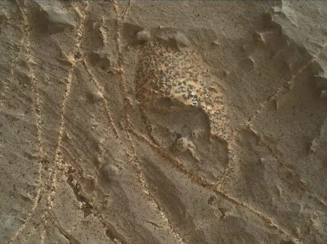 Sol 2217: Mars Hand Lens Imager (MAHLI)