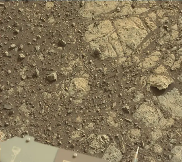 Sol 2218: Mast Camera (Mastcam)