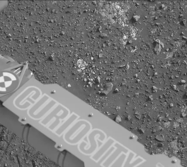 Sol 2218: Mast Camera (Mastcam)