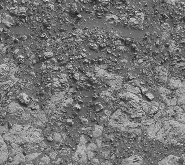 Sol 2218: Mast Camera (Mastcam)