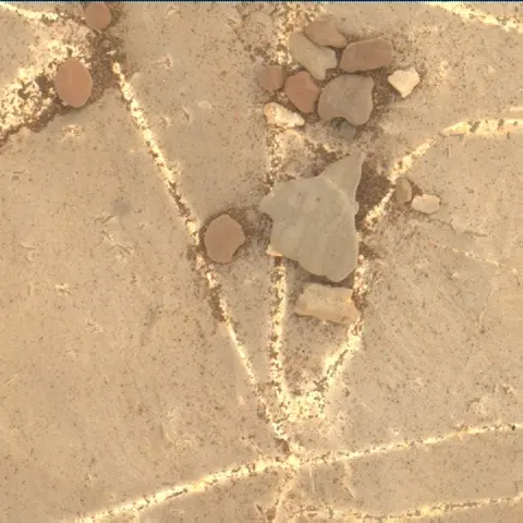 Sol 2218: Mars Hand Lens Imager (MAHLI)