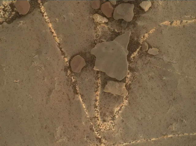Sol 2218: Mars Hand Lens Imager (MAHLI)