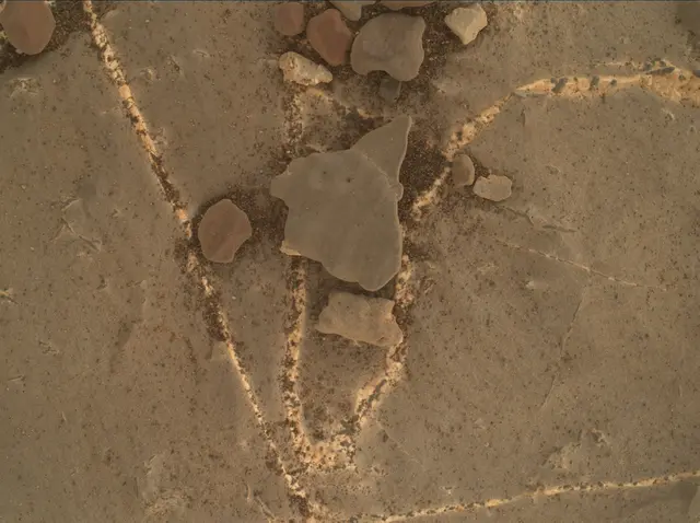 Sol 2218: Mars Hand Lens Imager (MAHLI)