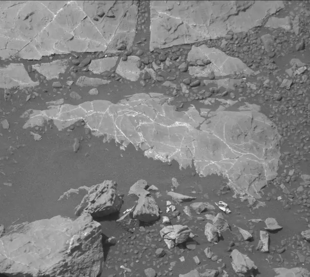 Sol 2219: Mast Camera (Mastcam)