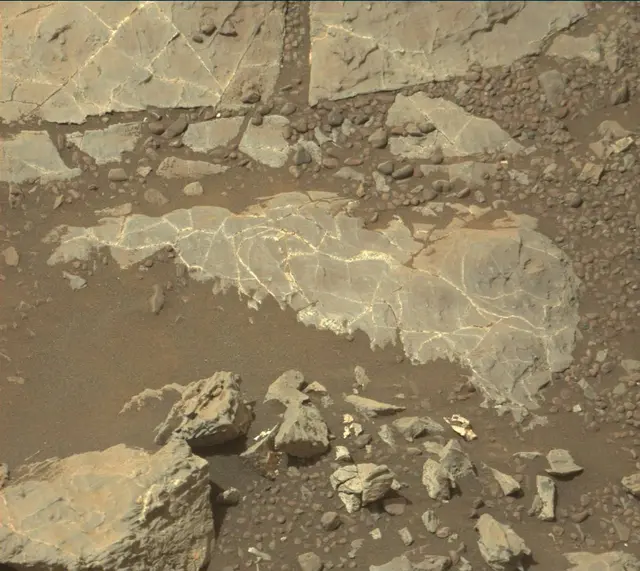 Sol 2219: Mast Camera (Mastcam)