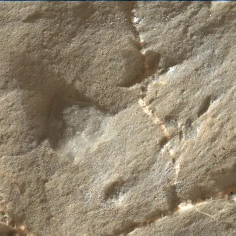Sol 2220: Mars Hand Lens Imager (MAHLI)