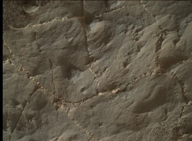 Sol 2220: Mars Hand Lens Imager (MAHLI)