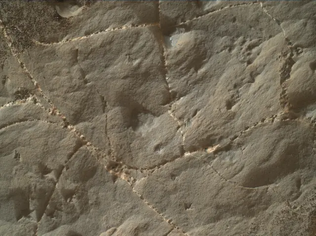 Sol 2220: Mars Hand Lens Imager (MAHLI)