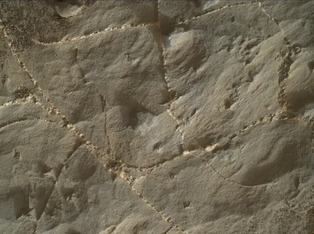 Sol 2221: Mars Hand Lens Imager (MAHLI)