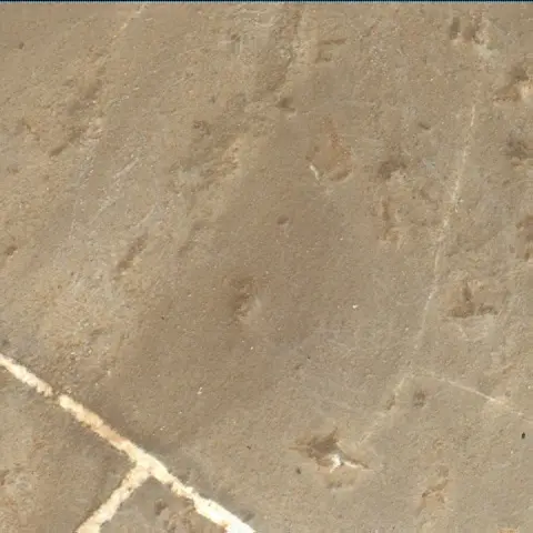 Sol 2223: Mars Hand Lens Imager (MAHLI)