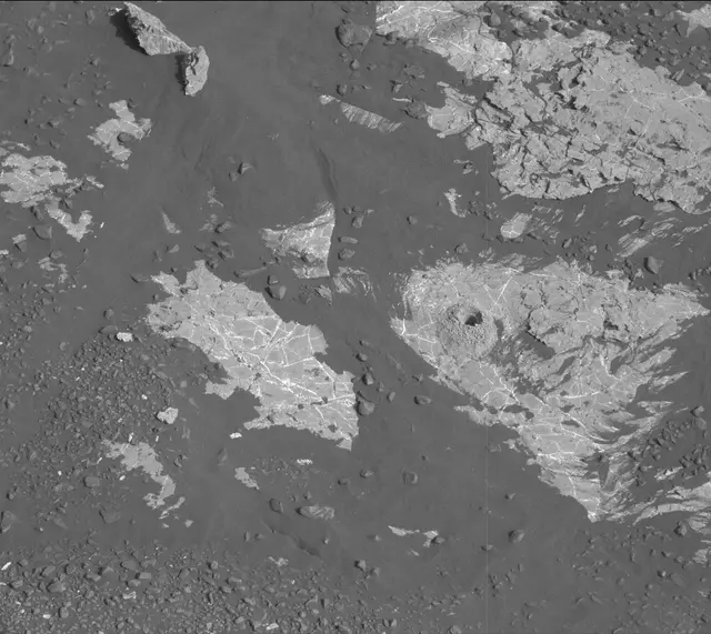 Sol 2224: Mast Camera (Mastcam)