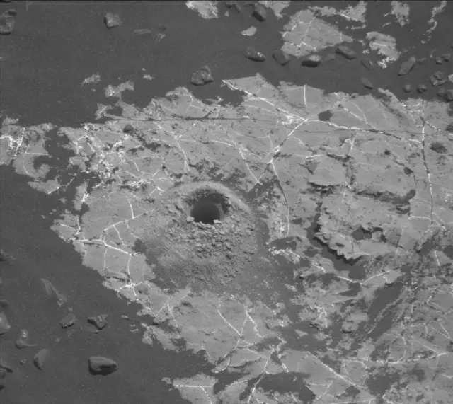 Sol 2225: Mast Camera (Mastcam)