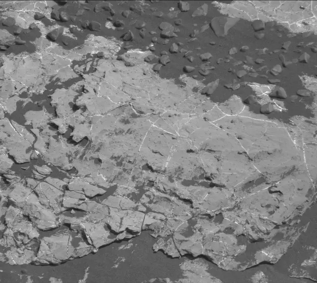Sol 2225: Mast Camera (Mastcam)