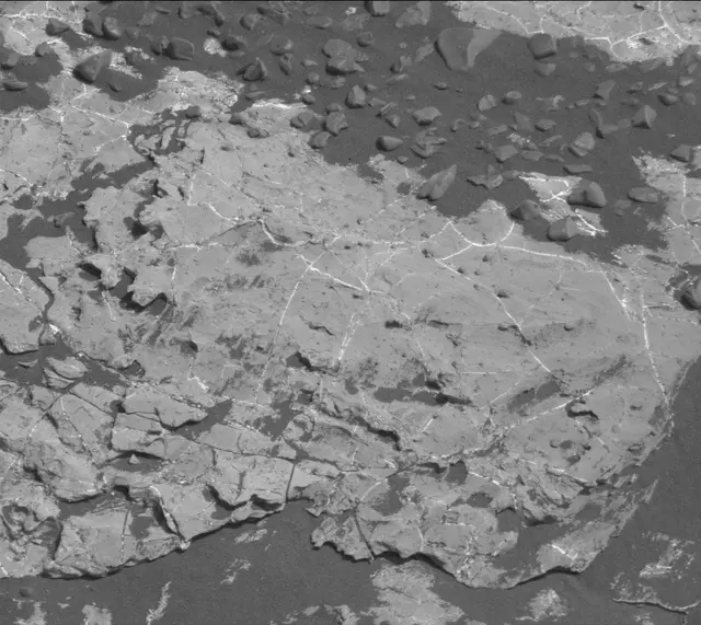 Sol 2225: Mast Camera (Mastcam)