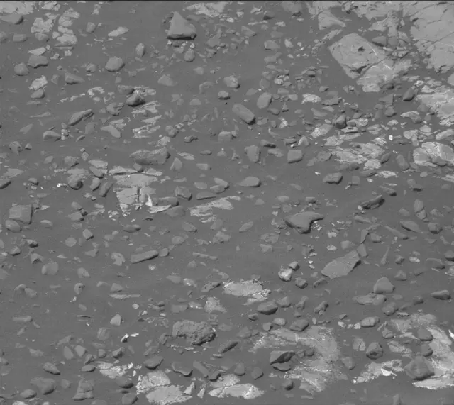 Sol 2231: Mast Camera (Mastcam)